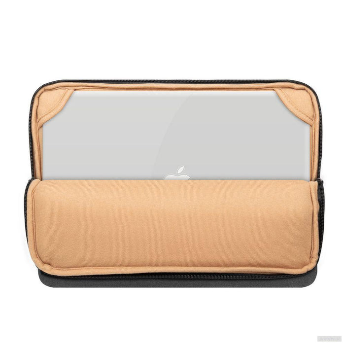 RivaCase etui za prenosnike do velikosti 14" Črn-PRIROCEN.SI