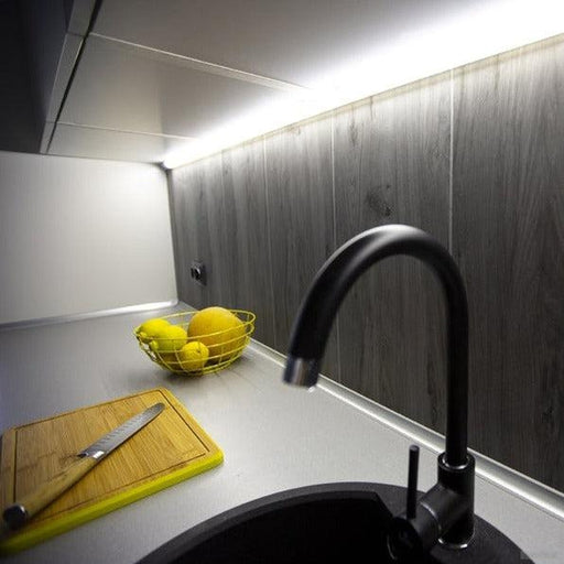 Podelementna kotna svetilka FUTURA SC-PRIROCEN.SI